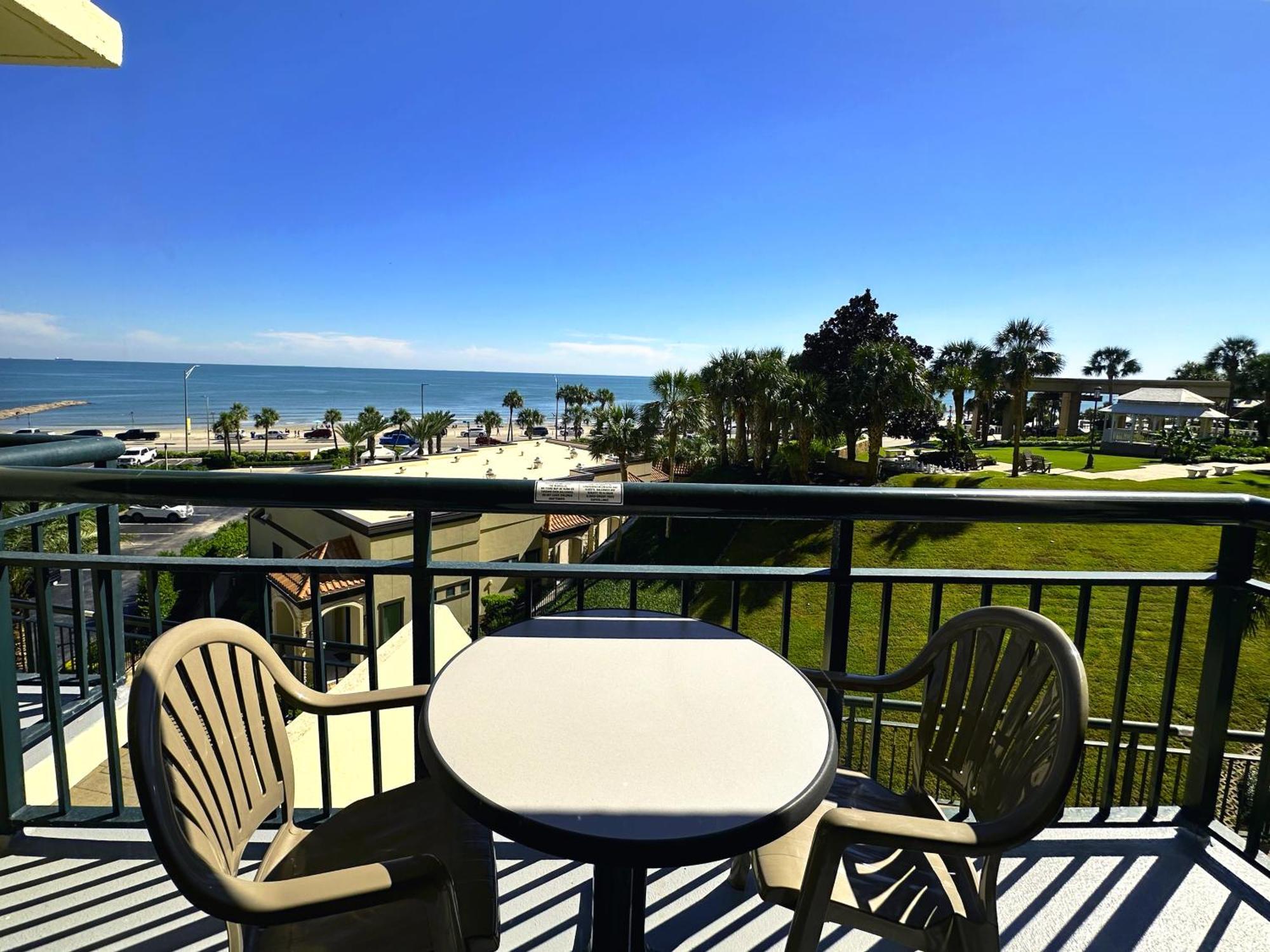 Aparthotel San Luis Sunrise Galveston Exterior foto